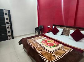 Krishna home stay 700 meter away from Ram mandir, Hotel in Ayodhya