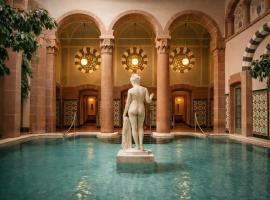 Mokni's Palais Hotel & SPA, hotel em Bad Wildbad