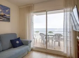 Apartamento con vistas al mar y piscina en Platja d'Aro