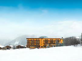 Crystal Hôtel, hotel em Courchevel