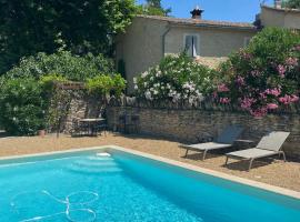La Roch&egrave;re - Hamlet with swimming pool in Gordes, vila u gradu Gord