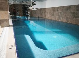 Pensiunea Smida Park, מלון בSmida