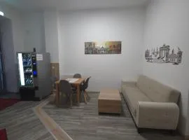 Kiez Box TwentyForSeven private room