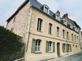 Les Glycines 23300, hotell sihtkohas La Souterraine