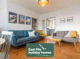 Woodside Road No 44 - Elie