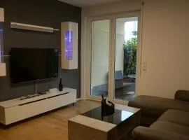 Exklusive Wohnung mit Garten