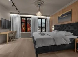 Northstay - The Grand Residence l Luxurious Residence l Central Location, Two Full Bathrooms