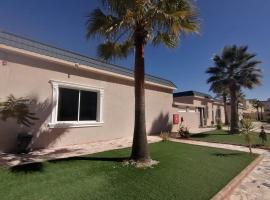 شاليهات موسم الفصول لبيوت العطلات, Hotel in Al Shafa
