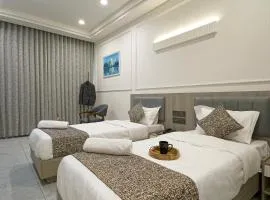 The Grand Platinum Hotel