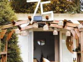 Cabin JUNE - Veluwe Hideaway met sauna, hotel em Putten