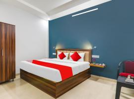 Viesnīca Hotel O SS Inn pilsētā Chinhat