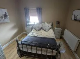 The Stables Cottage with Hot Tub - NO PETS