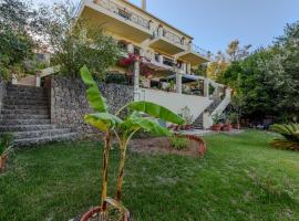 Aerino House – hotel w mieście Dassia