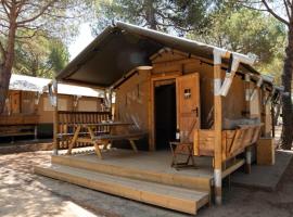 El Glamp Internacional Palamos, khách sạn ở Palamós