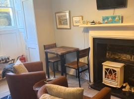 The Wee Room -Stay Where All St Andrews is on the Doorstep!: Fife şehrinde bir otel