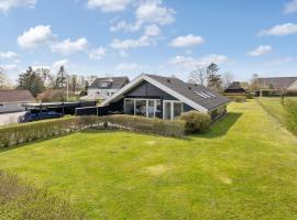 Holiday Home Joannes - 200m from the sea by Interhome, hotel u gradu Børkop