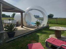 La chevauchée vers les étoiles, Hotel in Yèvres