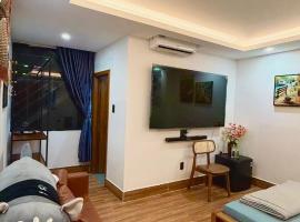 Nắng hotel, Hotel in Cẩm Mỹ