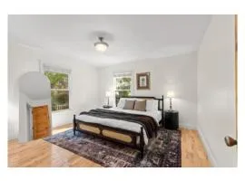 New listing! The Terra Cotta Bungalow with Firepit! home