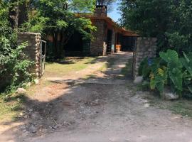 Las Rabonas में Kuku hostel, पार्किंग वाला होटल