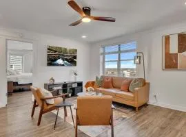 Modern 21st-Floor Condo King Murphy Bed View