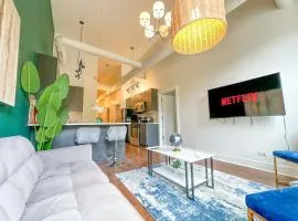 Friendly 3BR Chicago Getaway Near McCormick