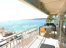 AMAZING SEA VIEW APARTMENT