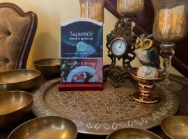Sapience Retreat & Apothecary, hotel in Niagara-on-the-Lake