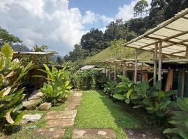 Sempah T Farm, Hotel in Bukittinggi
