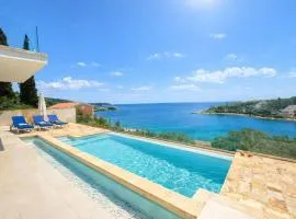 Sea View Luxury Villa Valora on Kassiopi Beach