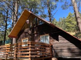 Cabaña sequoya โรงแรมในSan Mateo Atarasquillo