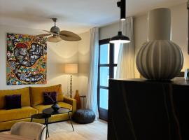 Zazz Estepona, Hotel in Estepona