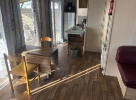 Mobil home familiale vue mer - L'HORIZON, hotelli kohteessa Le Portel