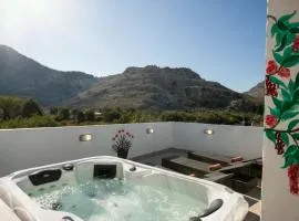 Stergios top view residence with jacuzzi