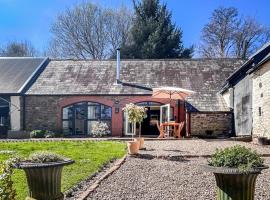 2 Bed in Llandetty oc-b30634, hotell sihtkohas Llandenny