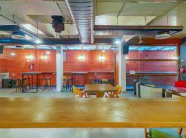 Collection O 29 Church's Inn Near Cubbon Park、バンガロールのホテル