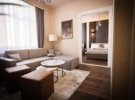 Old Town Sebilj 40m Luxury Apartment by Naami II