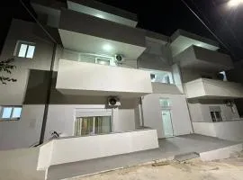 Vila Jovani - Modern Studios with Free Parking, Quiet Area,8 min Walk to Beach