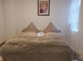 Cozy Apartment Herning Center- Pedestrian Street, khách sạn ở Herning