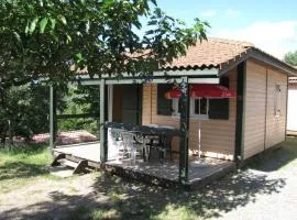 Chalet avec Terrasse à Vogüé - 6 Personnes - API-1-52-1394