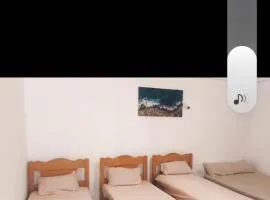 Casa de Lazer com Churrasqueira em Bertioga