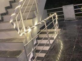 Hotel O Regal Garden, hotell i Indraprast