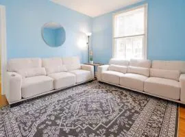 Charming 3BR Home With 2 Parking Spot, Near Transit & Shopping,