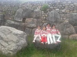 Waqrapukara Bungalows & Outdoors