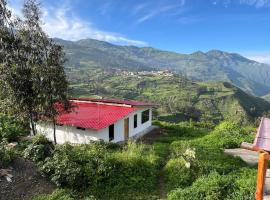 House with a panoramic view of the city and mountains, hotel v destinácii San Miguel