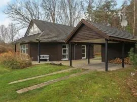 8 person holiday home in Læsø