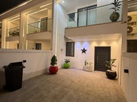 East Legon Hills, Accra, Nanakrom Gated Community, hotel i Maijaw