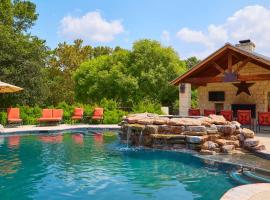 Fredericksburg Inn and Suites, hotelli kohteessa Fredericksburg