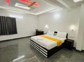 Moonveil silver premium villa Munnar