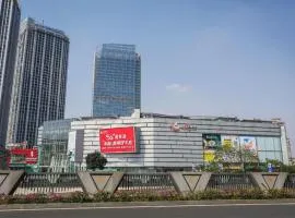 City Comfort Inn Chengdu Wenjiang Zhujiang Square Guanghua Park Metro Station